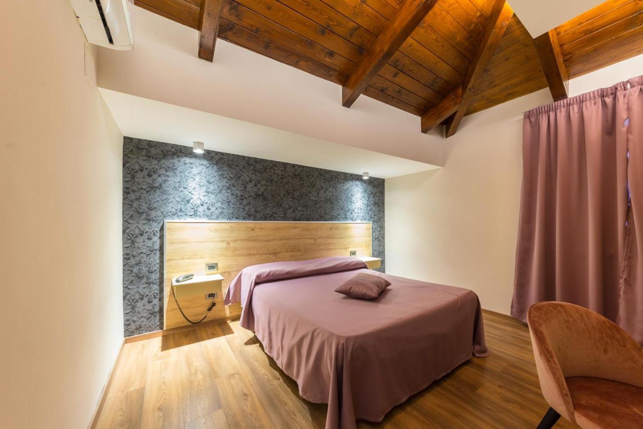 Hotel Vogue Licola Εξωτερικό φωτογραφία