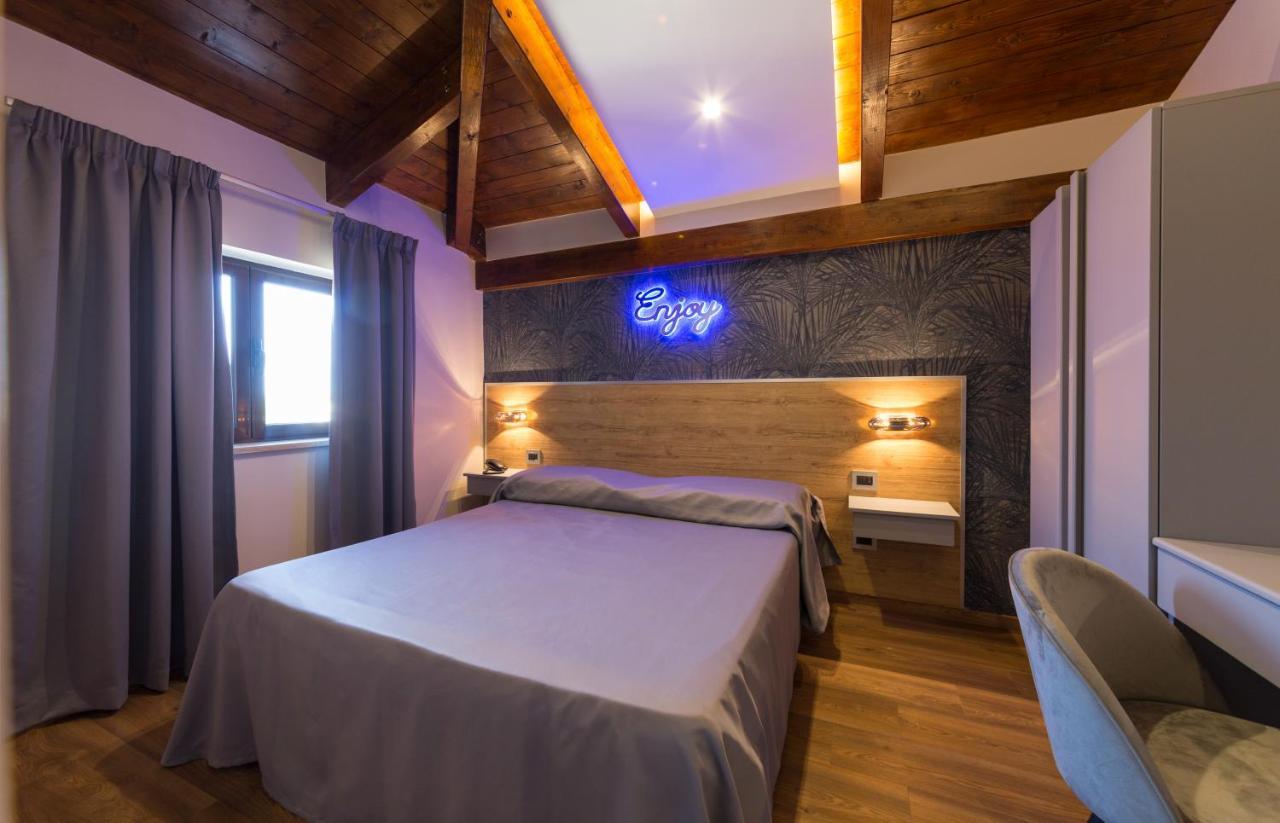 Hotel Vogue Licola Εξωτερικό φωτογραφία