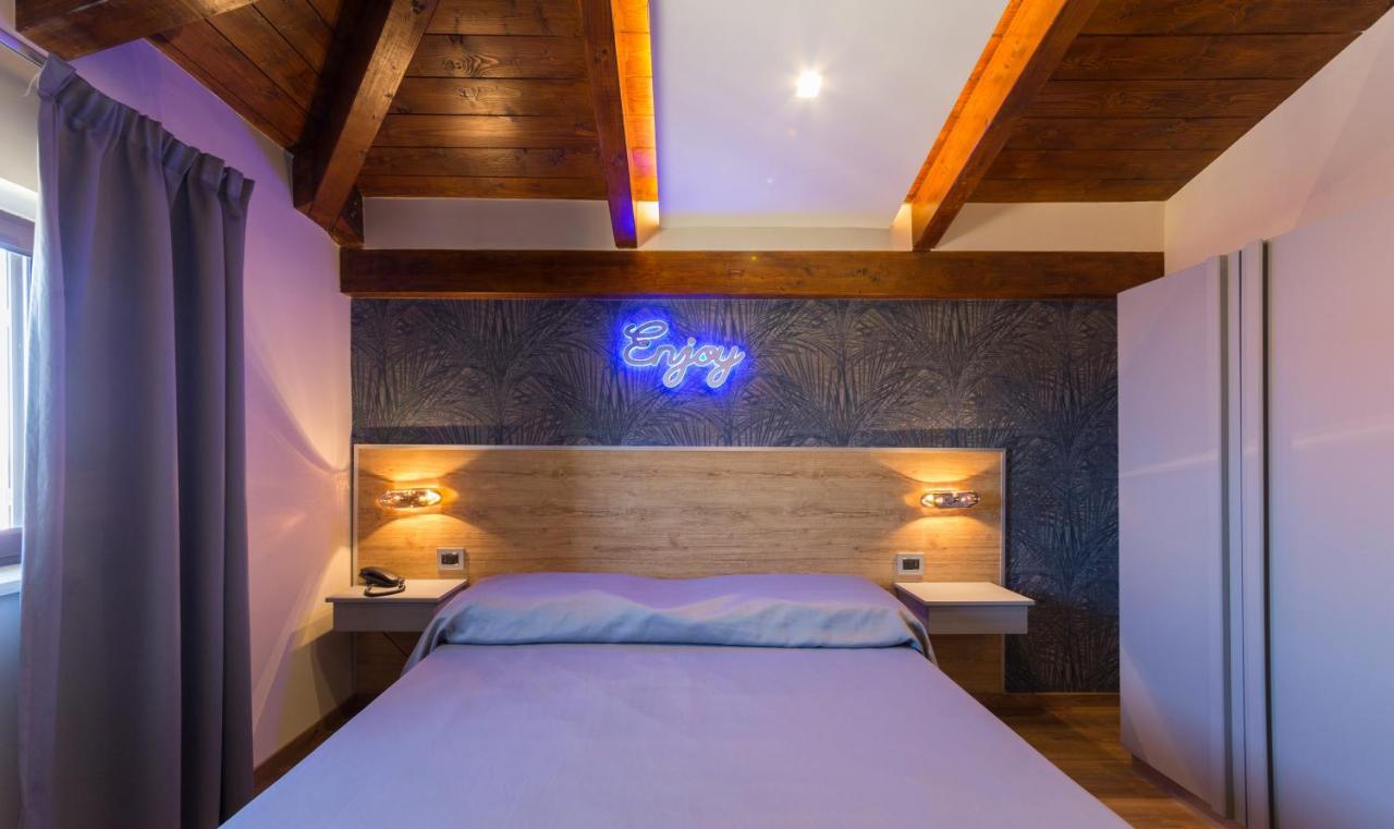 Hotel Vogue Licola Εξωτερικό φωτογραφία
